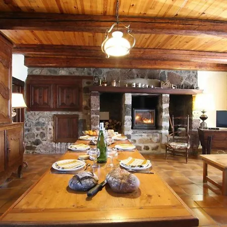 Casa vacanze Mazerat-aurouze, 4 Pièces, 6 Personnes - Fr-1-582-212