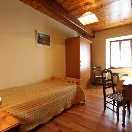 Mazerat-aurouze, 4 Pièces, 6 Personnes - Fr-1-582-212